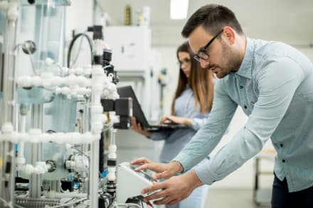 Rapid digital process scale-up applied to heterogeneously catalysed processes
